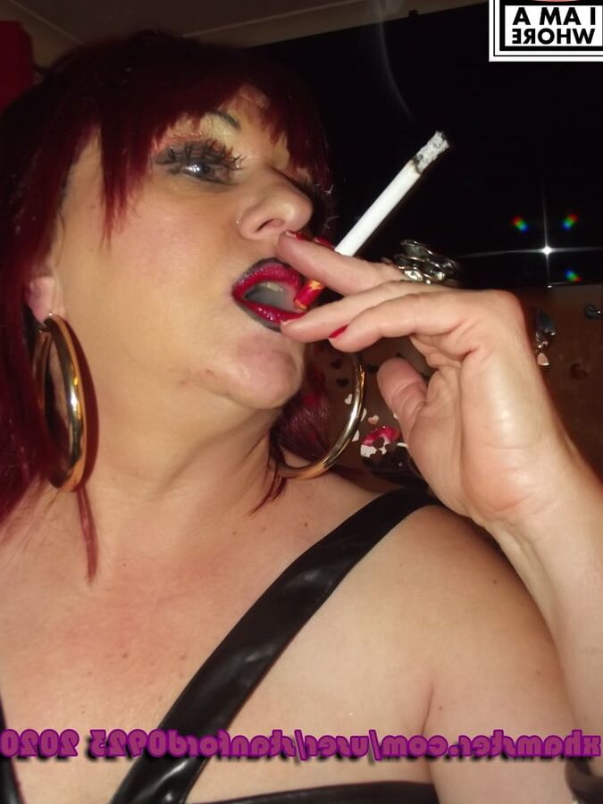 WARNING WHORE