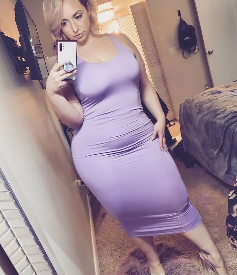 BUSTY CURVY PAWG WOMEN MIX
