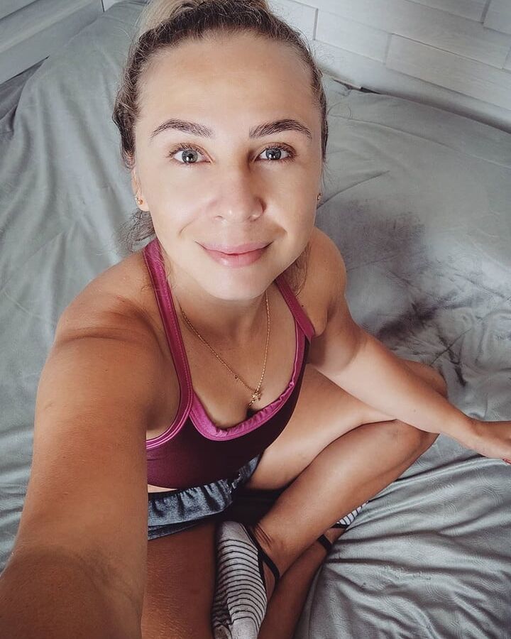 Latin mom very delicious