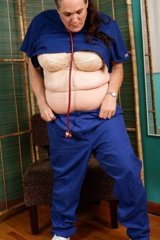 Bbw mix (Busty nurse)