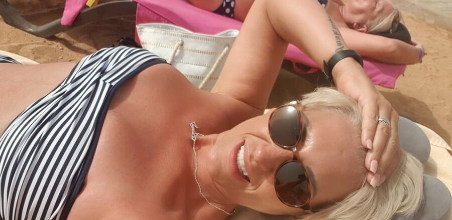 Michelle, MILF, GILF, from Doncaster NN