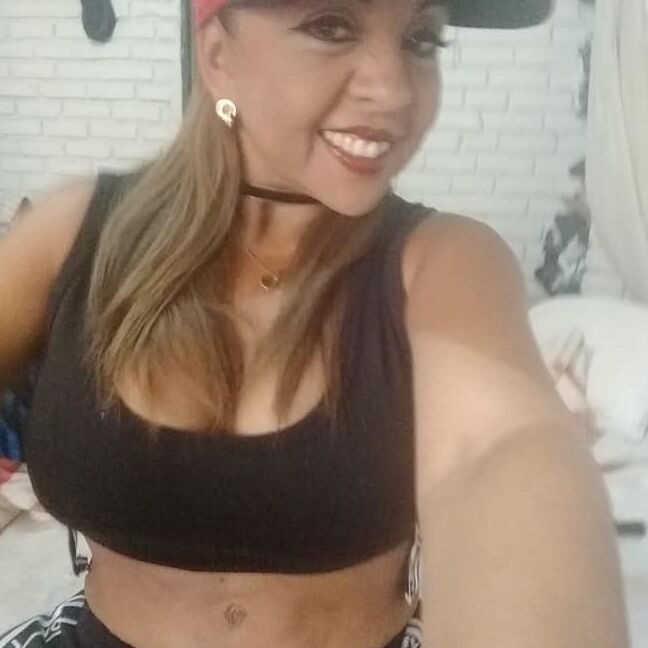 luisa salazar madura tetas grandes culo parado ass