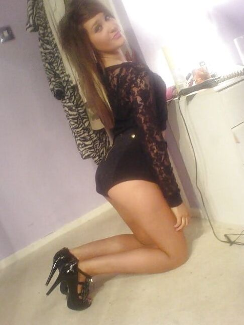 Sexy british girl rosie from coventry