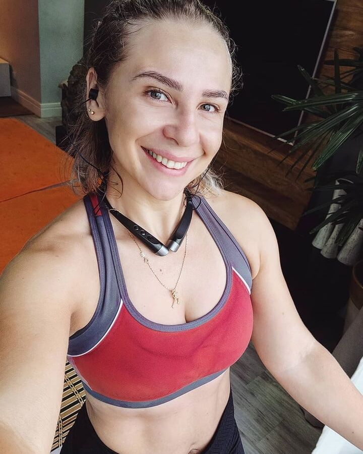 Latin mom very delicious