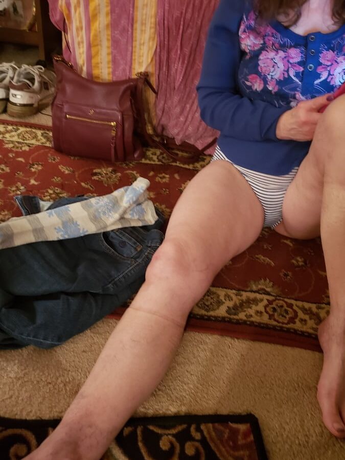 Slut wife on prowl for cock