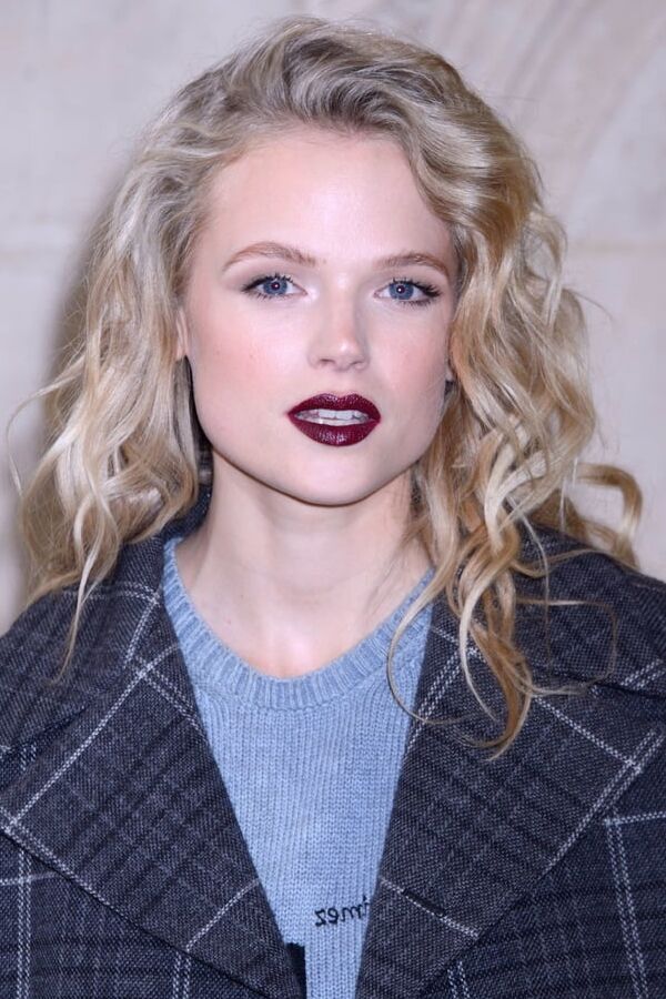 Celebrity Hot - Gabriella Wilde