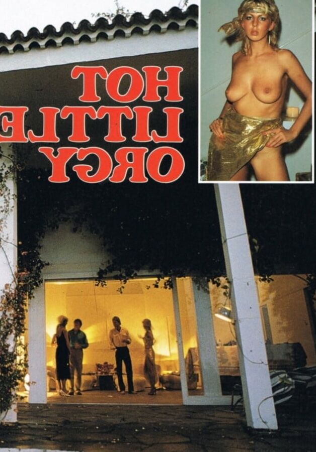 Ursula, Paola and her girlfriends get fucked