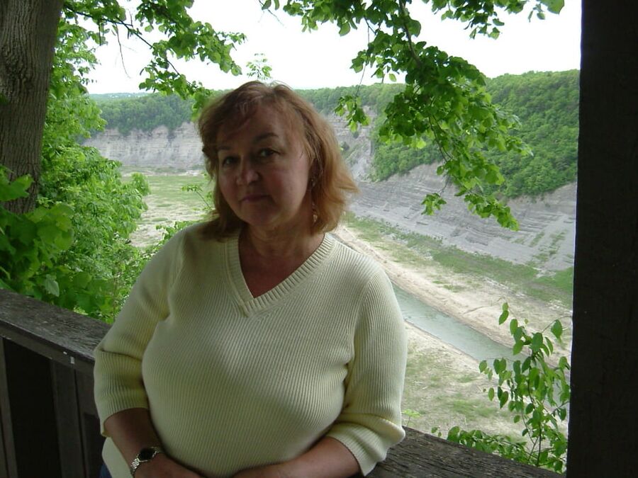 Clothed Mature - Big Boobs