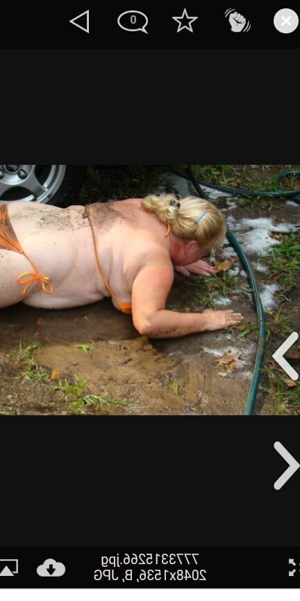 Hoodyman SSBBW . Debbie fat pig .