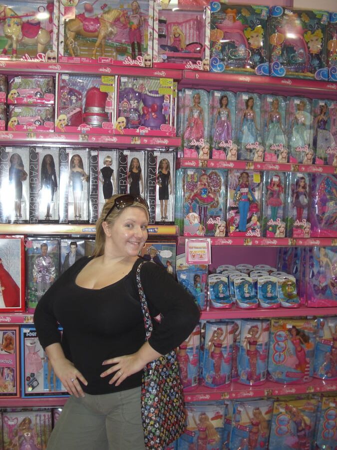Louise Dubai