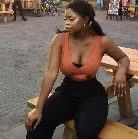 Busty Ebony Babe: Thandi