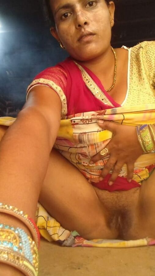 Indian girls aunties mix ass and gand pic
