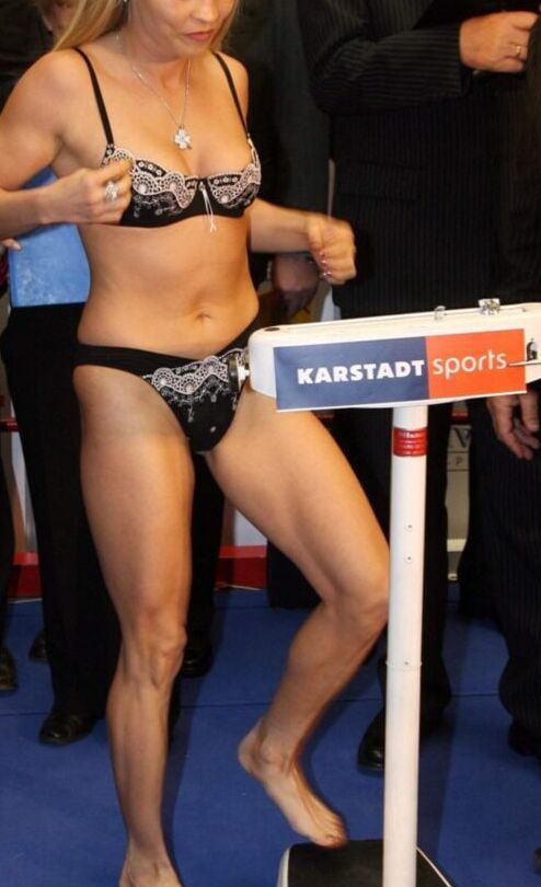 Wixvorlage Regina Halmich
