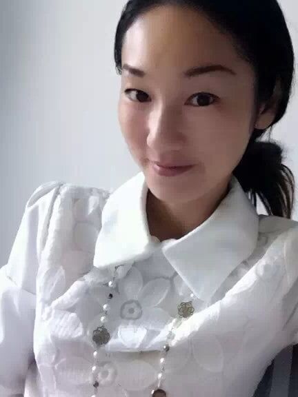 Asia girl with glasses