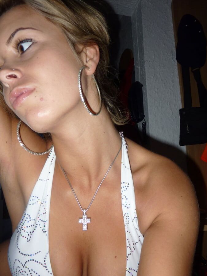 Women Need Exposure - Horny Busty Blonde