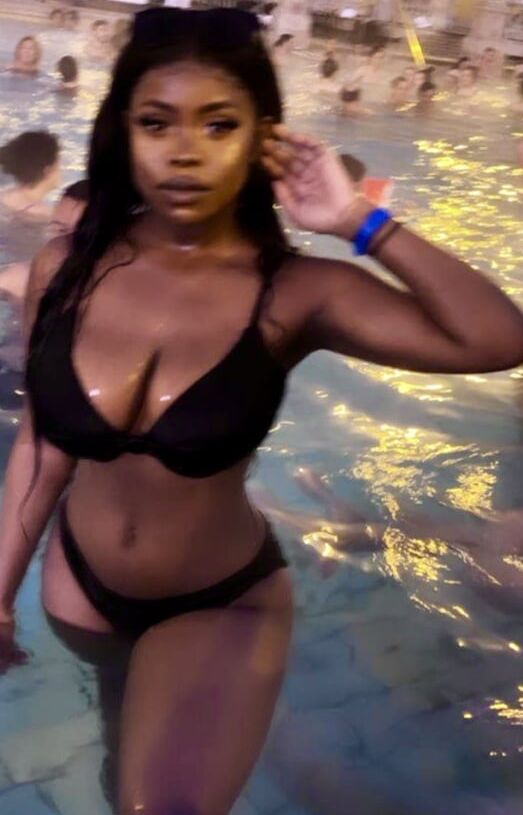 Busty Ebony Babe: Thandi
