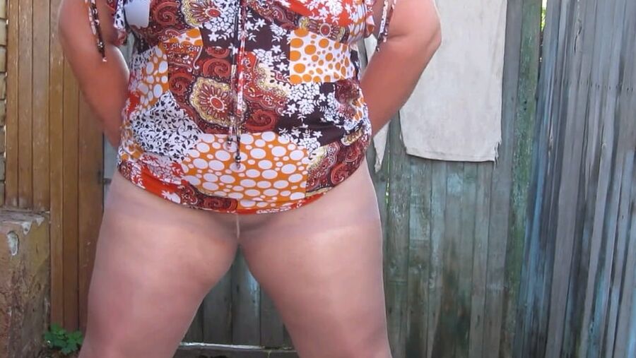 La mamma del bimbo rumeno nella casotta in brughiera