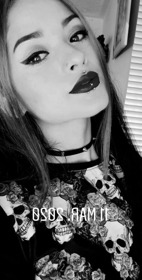 Carolain
