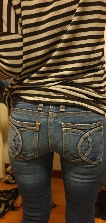 Anyone know this year old Aussie slut wife?