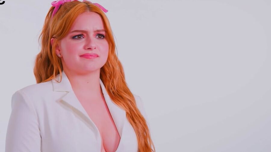 Ariel Winter SC Shoot