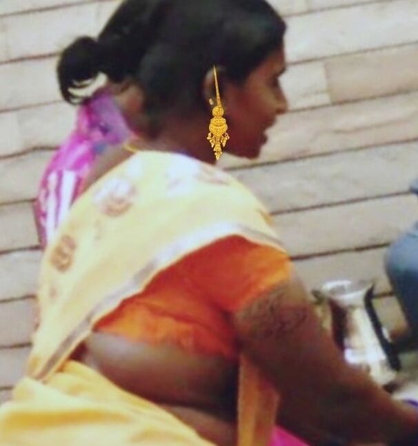 My Friend Mom Raaji Aunty Hot photos