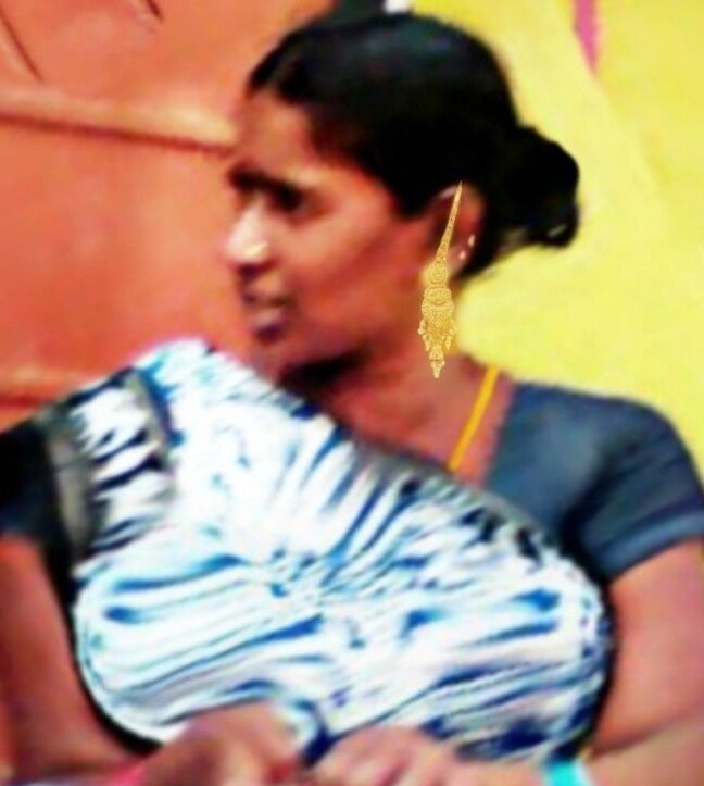 My Friend Mom Raaji Aunty Hot photos