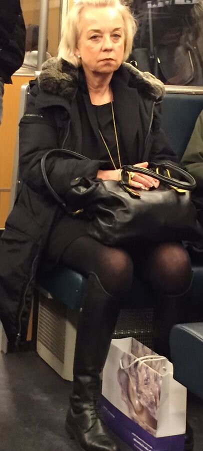 Mile &amp; Gilfs wearing boots no.