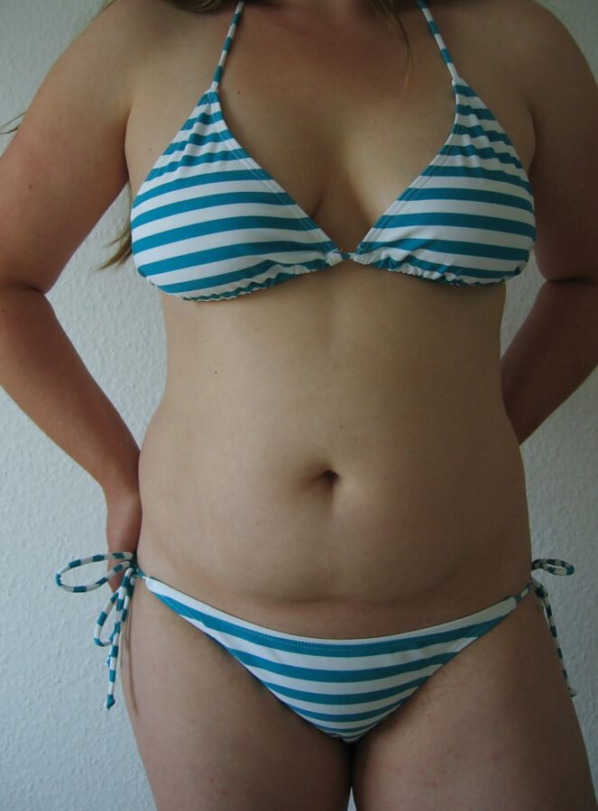 jennymarie in her new bikini