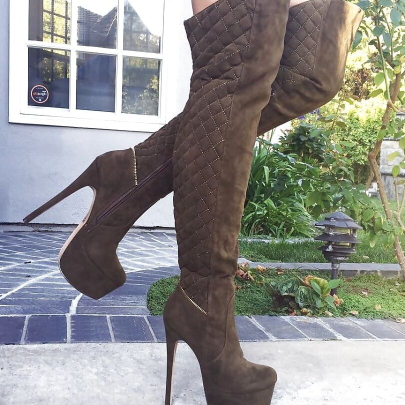 Boots for sister
