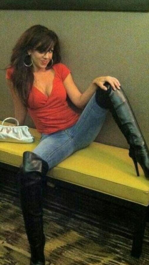 Mix Jeans Milf and Sluts