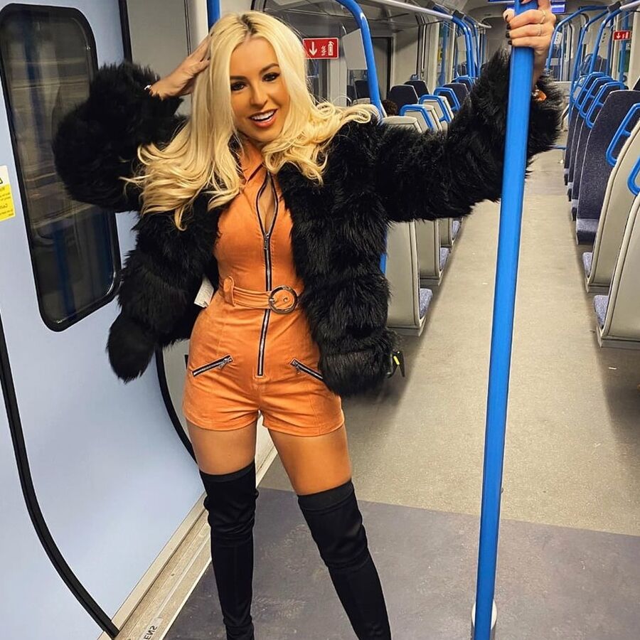 Mile &amp; Gilfs wearing boots no.