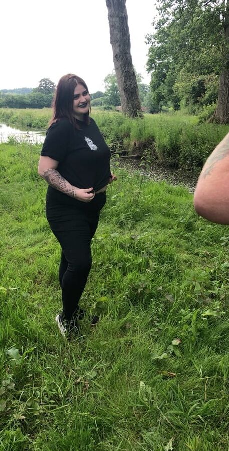 Sexy as fuck FAT Slut