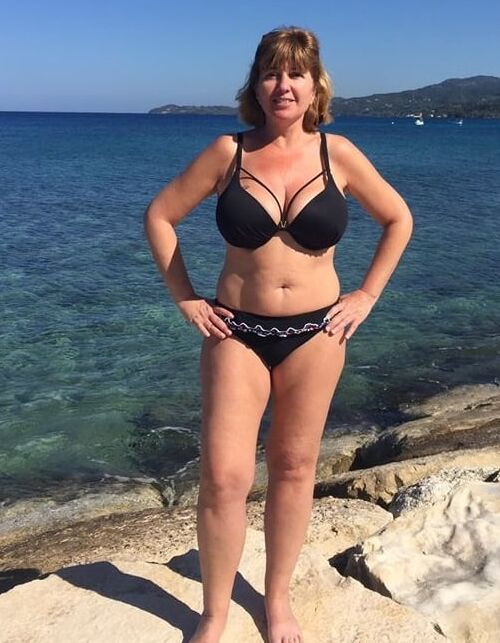 stunning classy looking matures in teasing bikini&;s