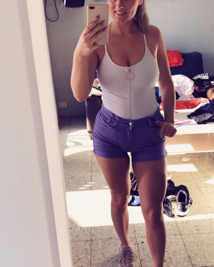 Bobbie Anne brit milf slag