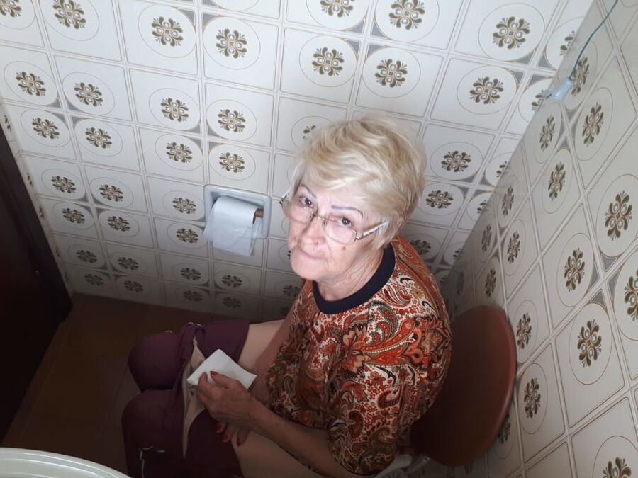 Still fuckable granny
