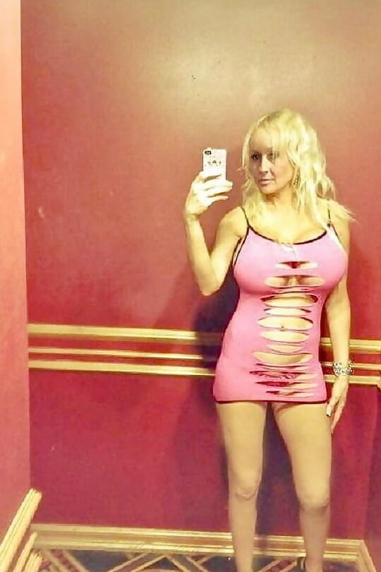 MATURES DRESSED LIKE SLUTS