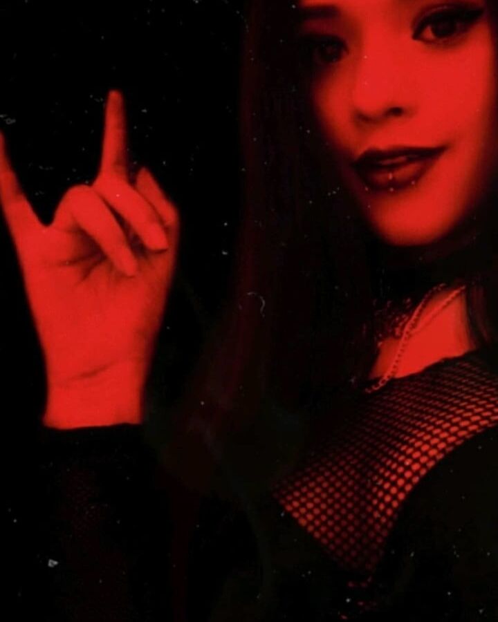 Carolain