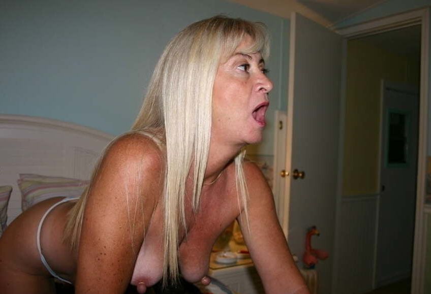 MY WEB SLUT - SEX TOY ...JULIELLL