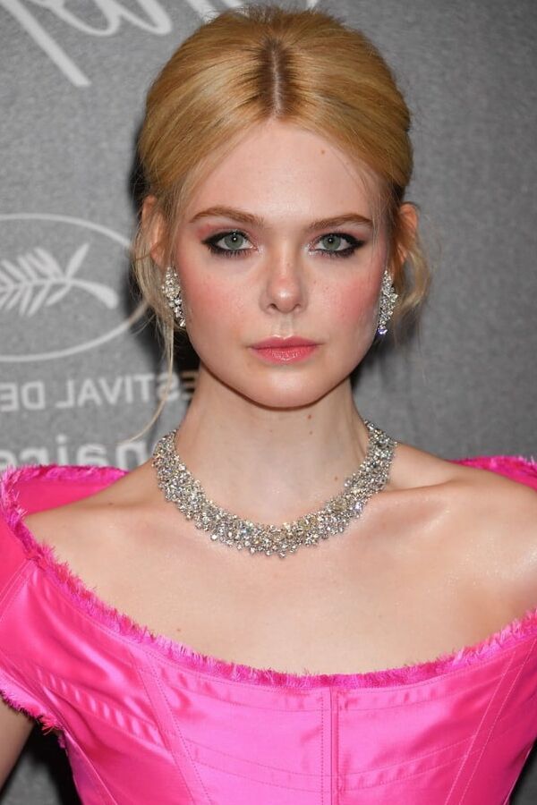 Elle Fanning Sex Goddess