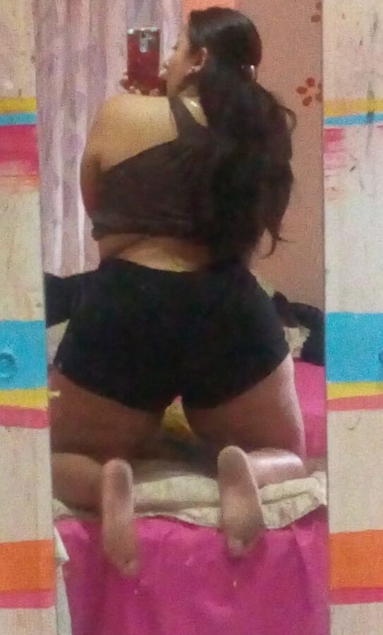 gordibuena mexicana muestra nalgotas en licra, campechana