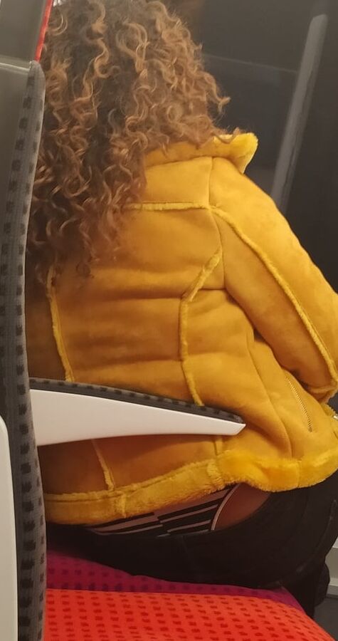 Voyeur et exhibition dans les transports