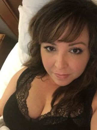 Short Sexy Chick
