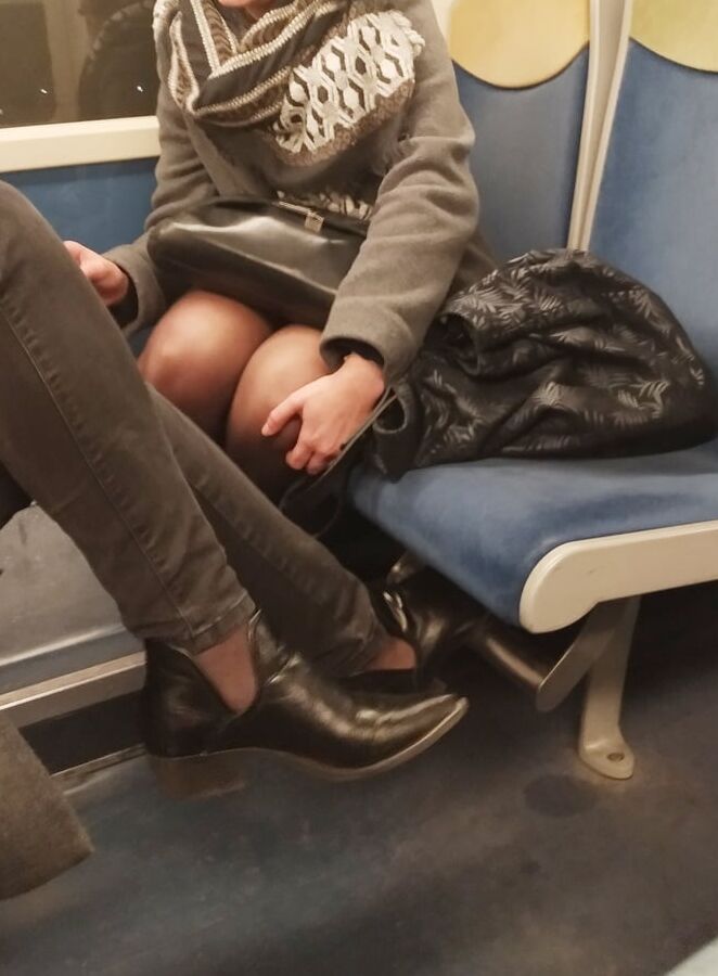 Voyeur et exhibition dans les transports