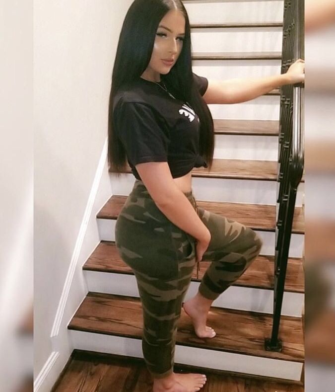 Courtneycountingcash