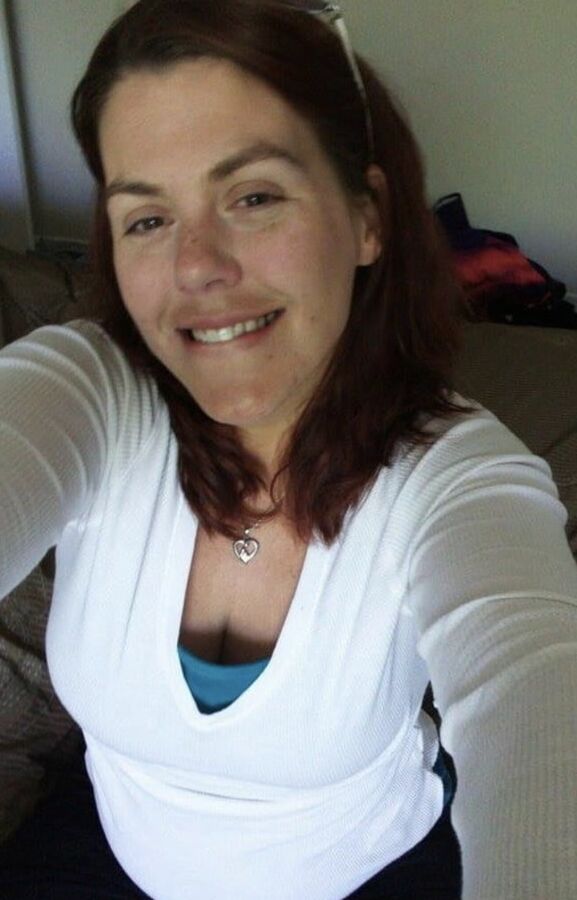 Milf in the mirror.
