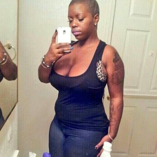 Big Ass &amp; Pierced Tits Tatted Ebony Bbw