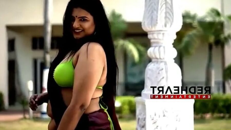 DESI bong beauti sneha