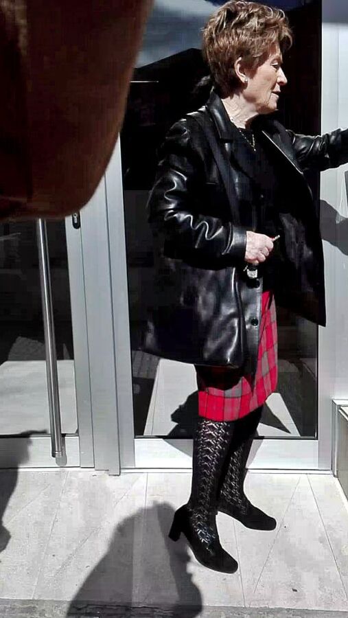 Arched legs