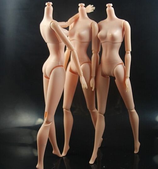 Dolls... real or fake? But hot...