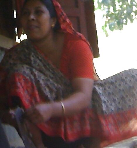 Catherine Sexy Aunty